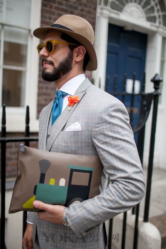 Custom Ties: A Fashion Statement for Men