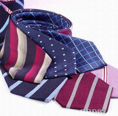 Custom Tie Manufacturers: All You Need to Know