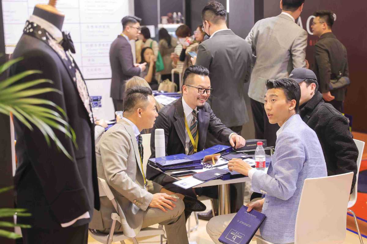 Title: Exploring the Finest Ties in Chengdu: A Journey to the Best Mens Tie Manufacturers in China