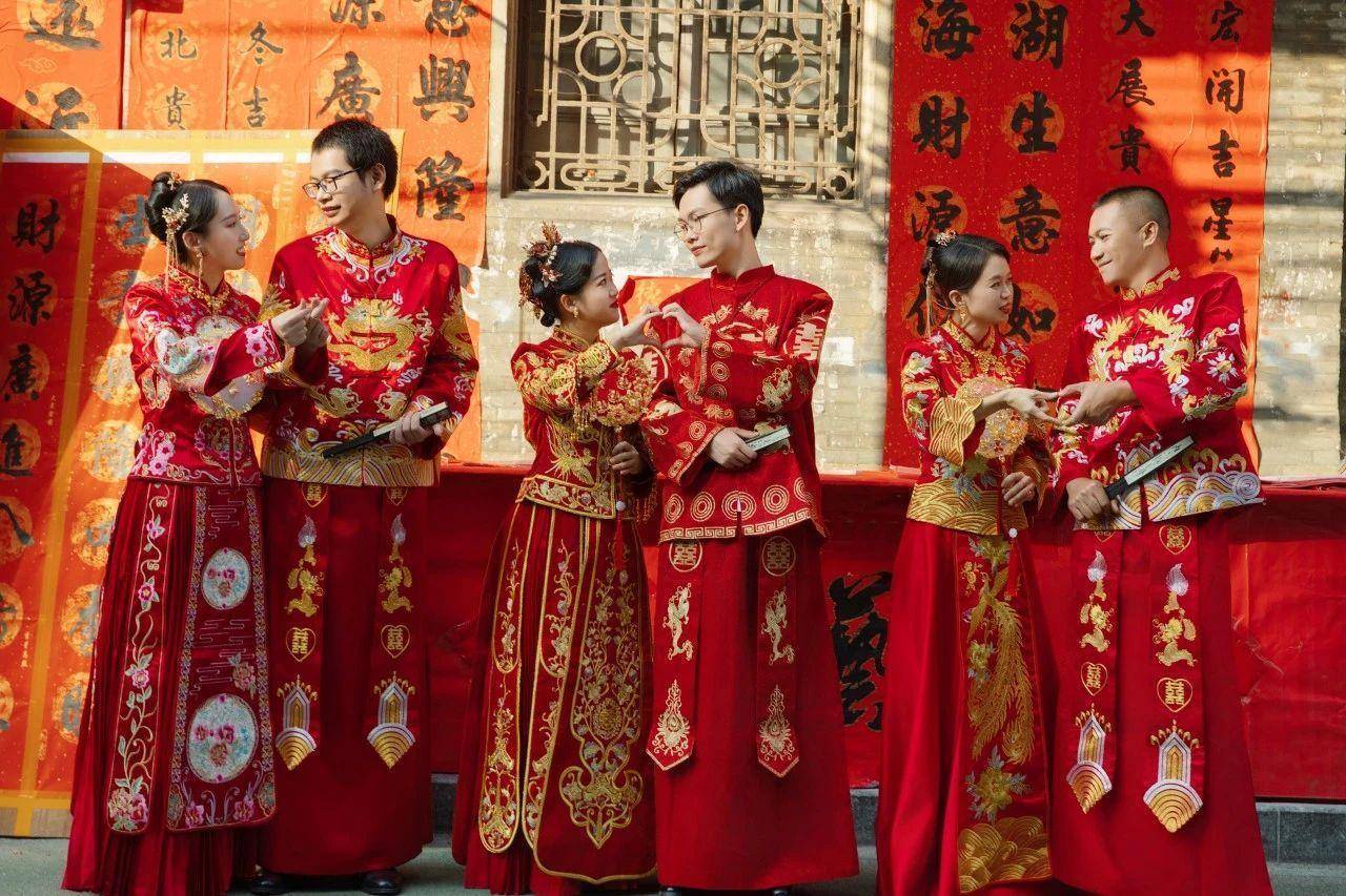 Guangdong Wedding Tie: A Symbol of Union