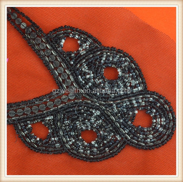 Foshan Tie Customization: A Traditional Craft with Modern Flair