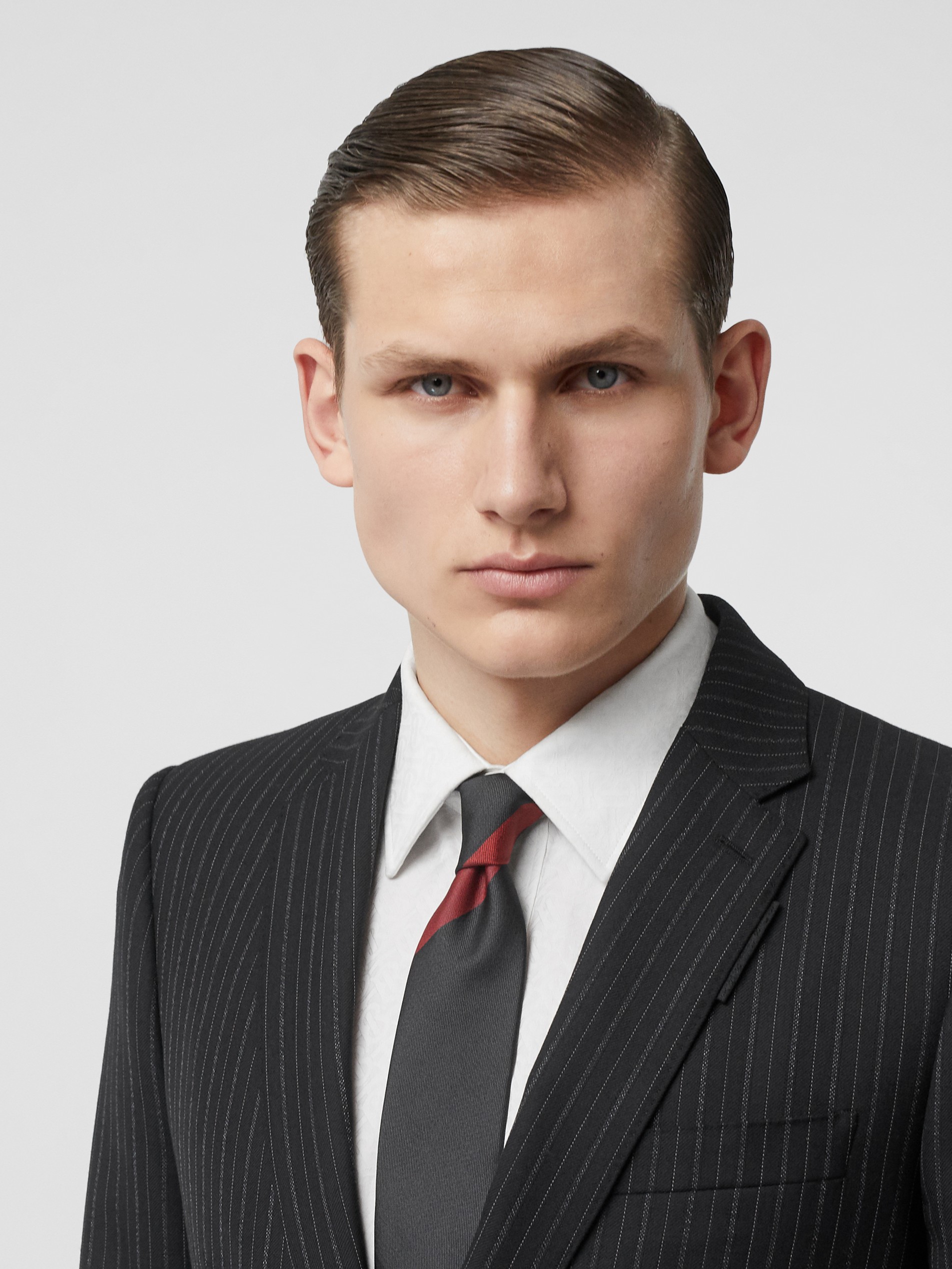 Title: Young Mens Tie Brands to Consider for a Stylish and Modern Look