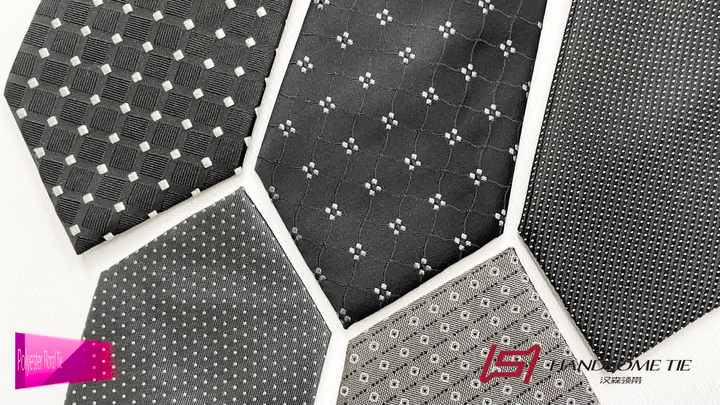 Black Korean Style Tie: A Fashion Staple for Men