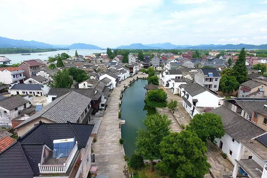 Title: Zhejiang Shengbei Tie Factory: A Legacy of Masterful Tailoring in China