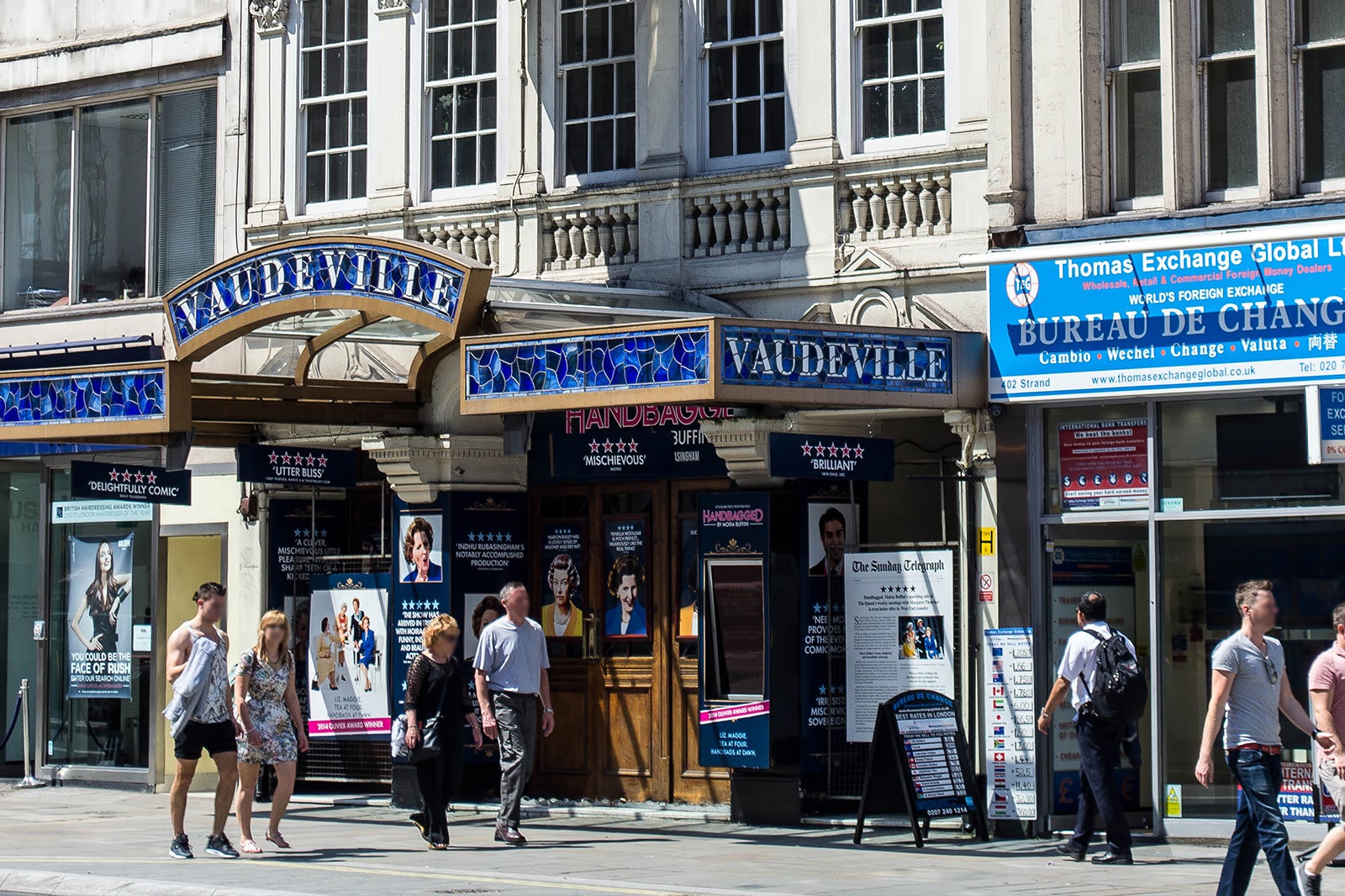 Title: The Ultimate Guide to the Best Navy-themed Tie Stores in the City