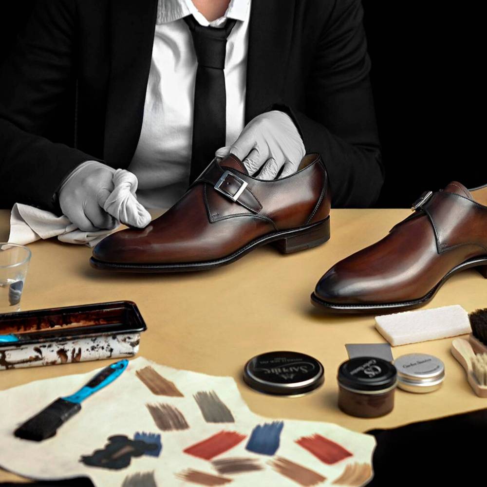 From Shoelaces to Ties: A Creative Approach to mens Fashion