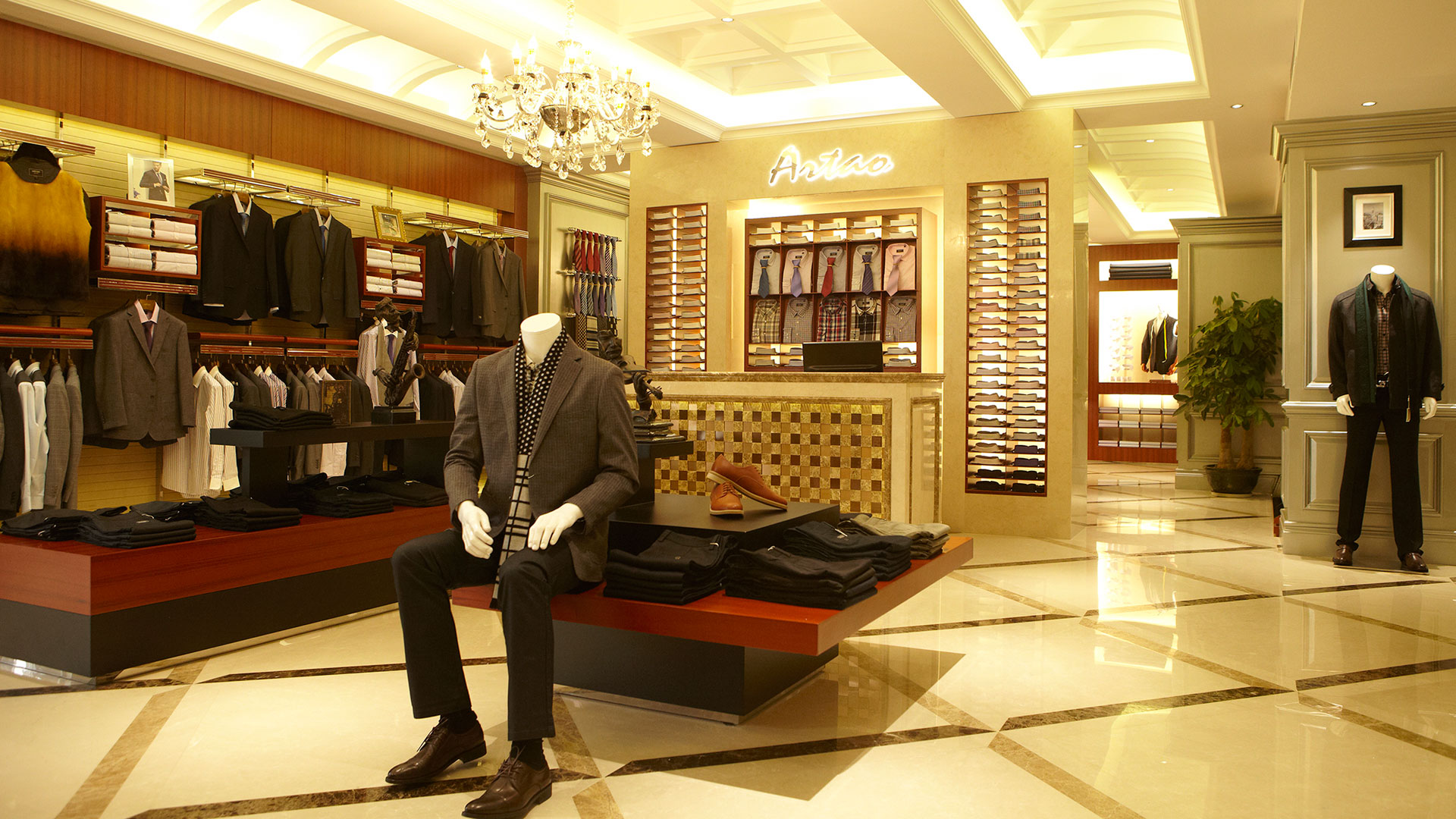 CUSTOMIZED SUIT AND TIE STORE