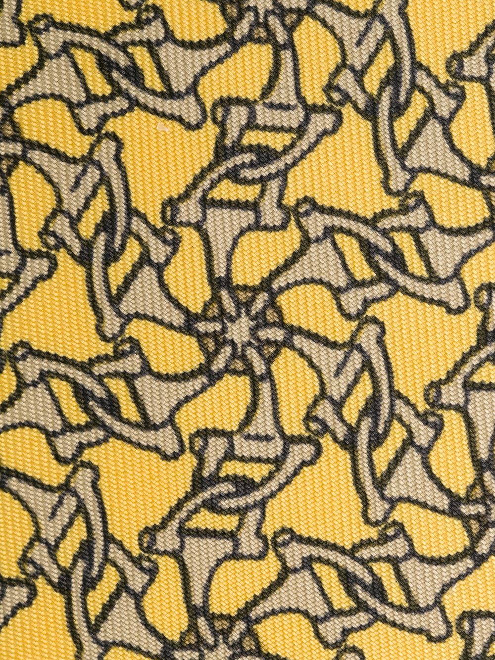 Hand-Drawn Pattern Design for a Tie