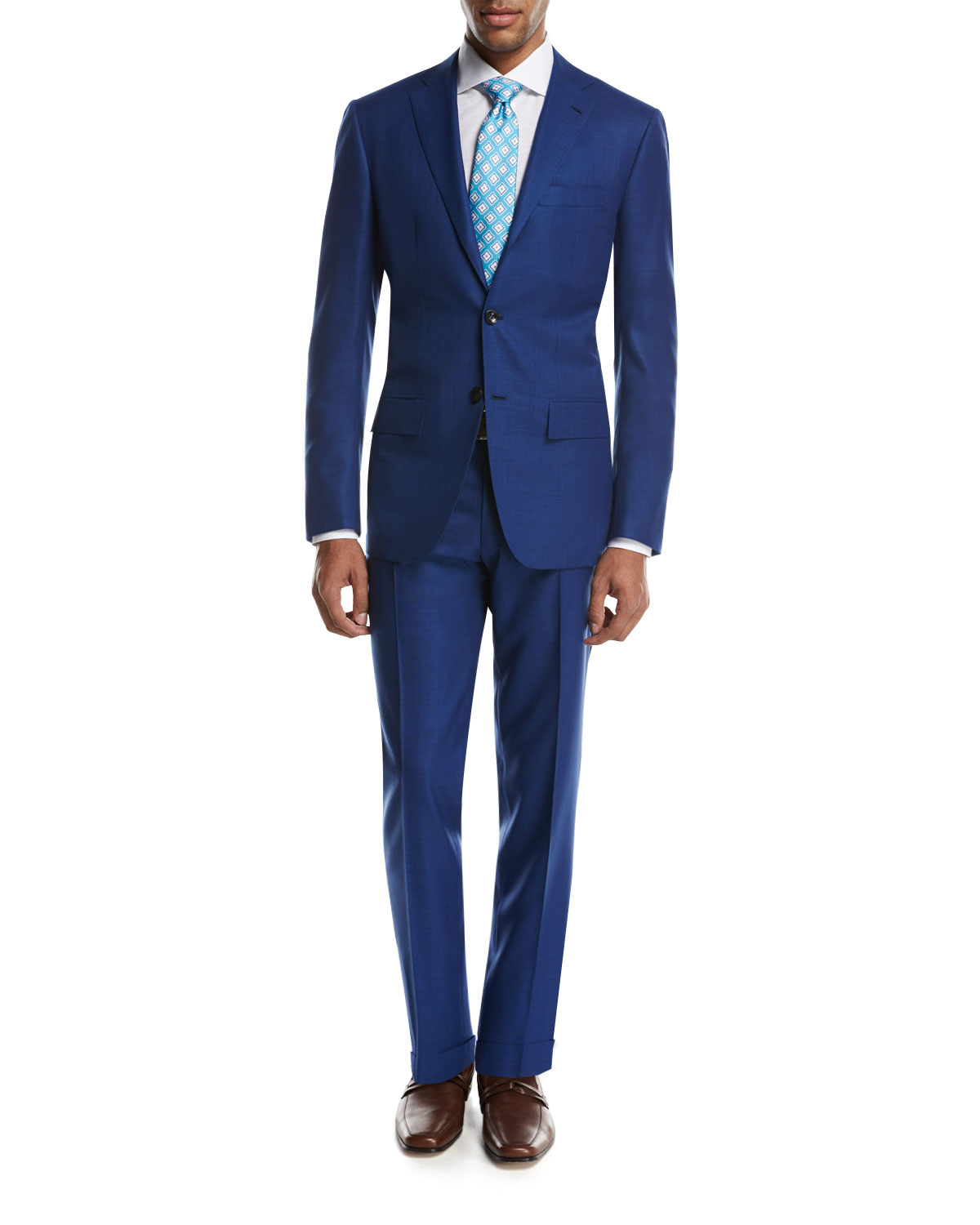 The perfect color combination: Blue Suit and Tie