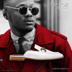 Top-Tie: The Allure of a Simple Accessory