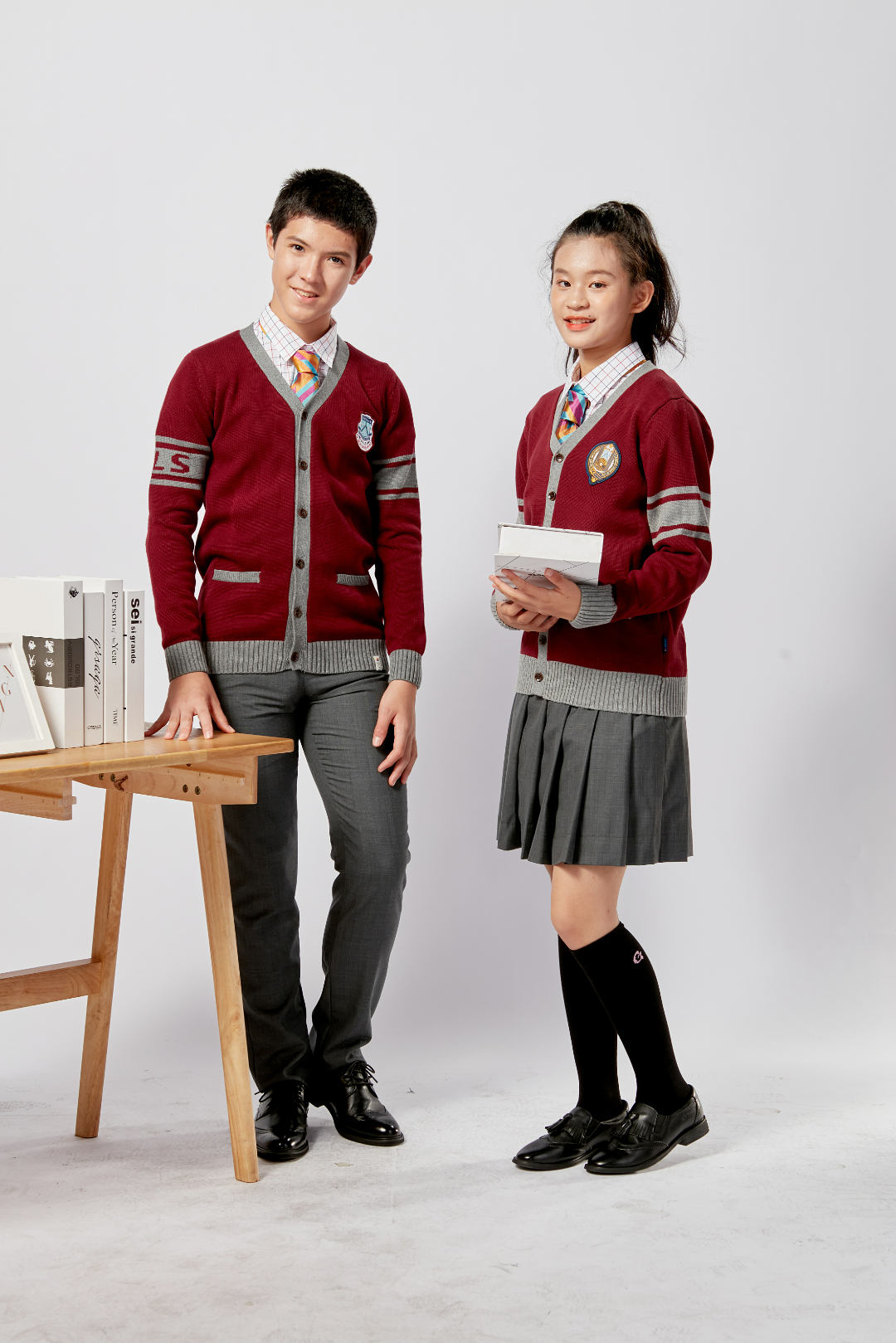 The Tie Styles of Xidong Schools Uniform: A Fashionable and Practical Design