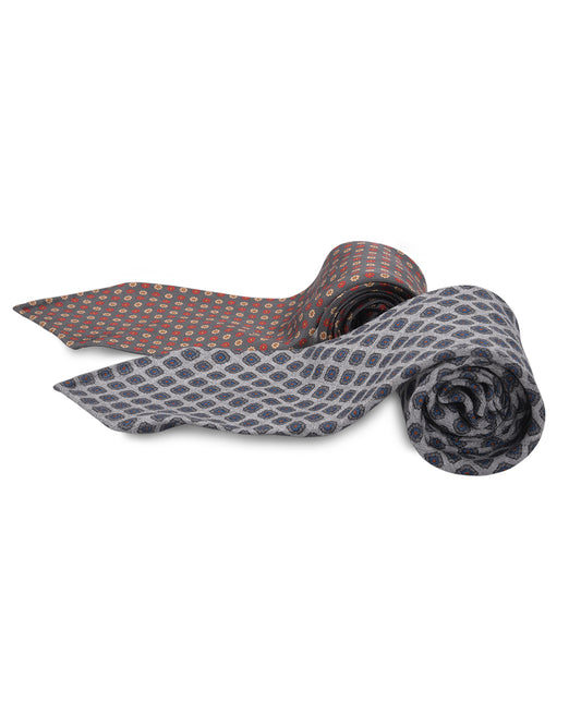 Gray Tie Recommendation for Women