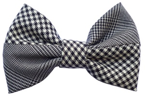 How to Tie a Beautiful Bow Tie: A Comprehensive Guide for Men