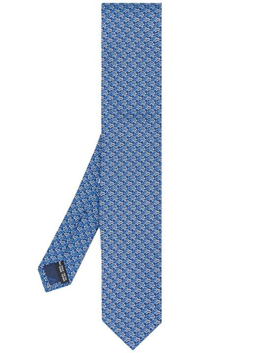 Custom Tie Design for Your Suit Shop