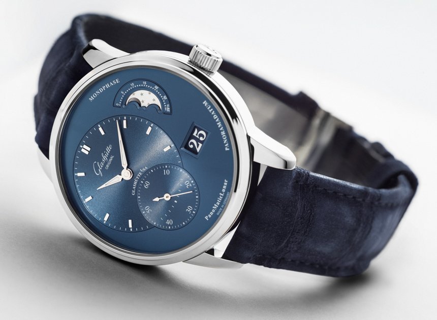 The Timeless and Reliable: The Ideal Watch for Blue-Collar Men