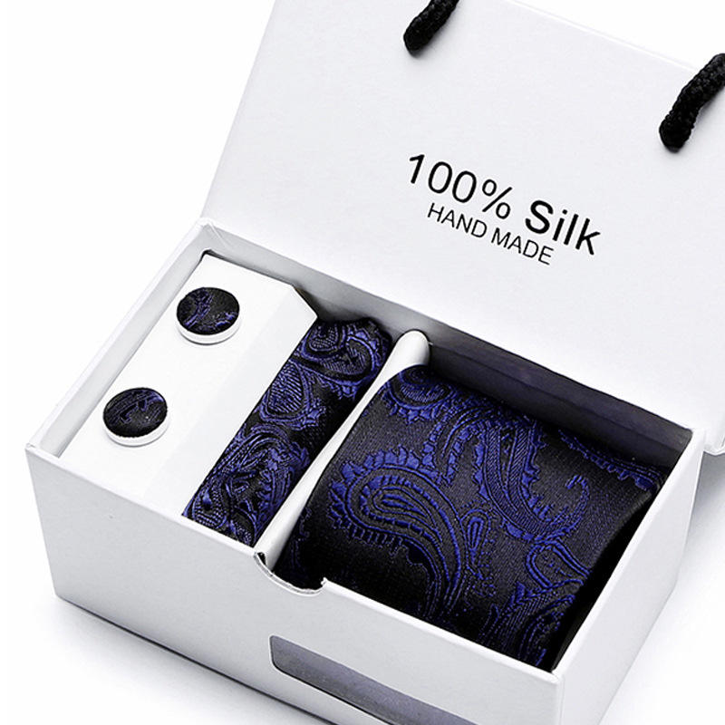 Custom Tie Gift Boxes: A Fashionable and Practical Gift Option