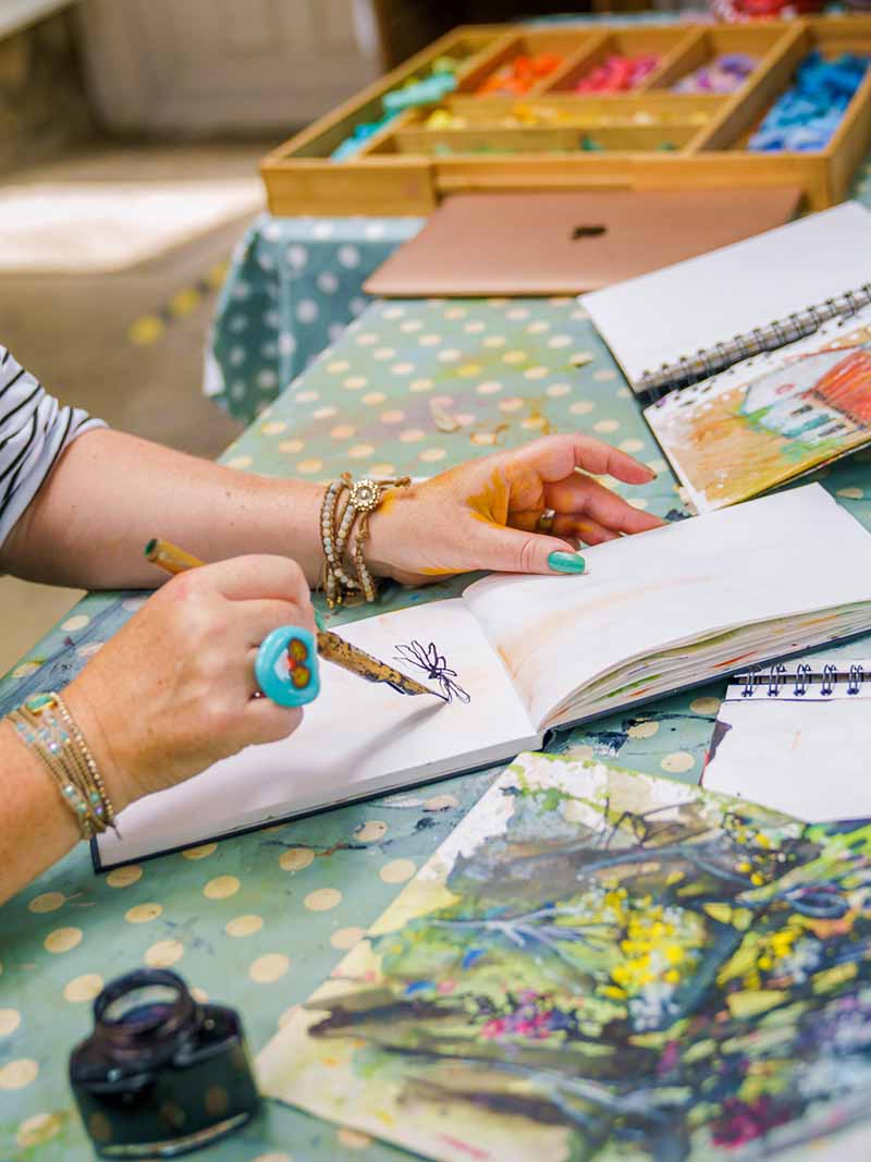 The art of hand-painting ties: a unique craftsmanship