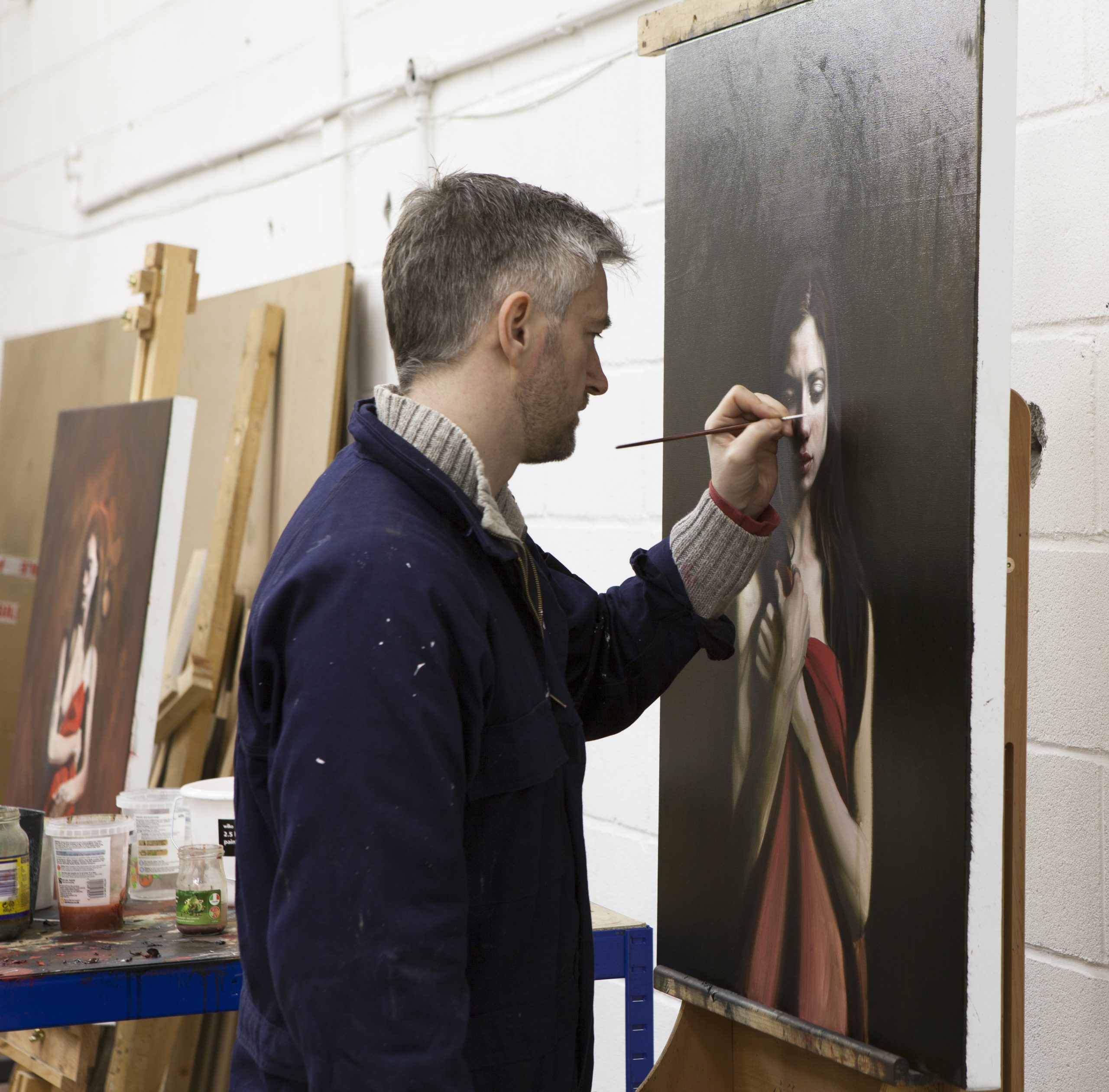 The art of hand-painting ties: a unique craftsmanship