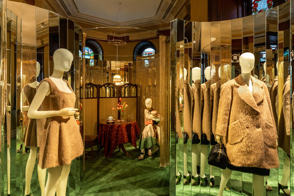 The Custom Silk Tie Shop in Shanghai