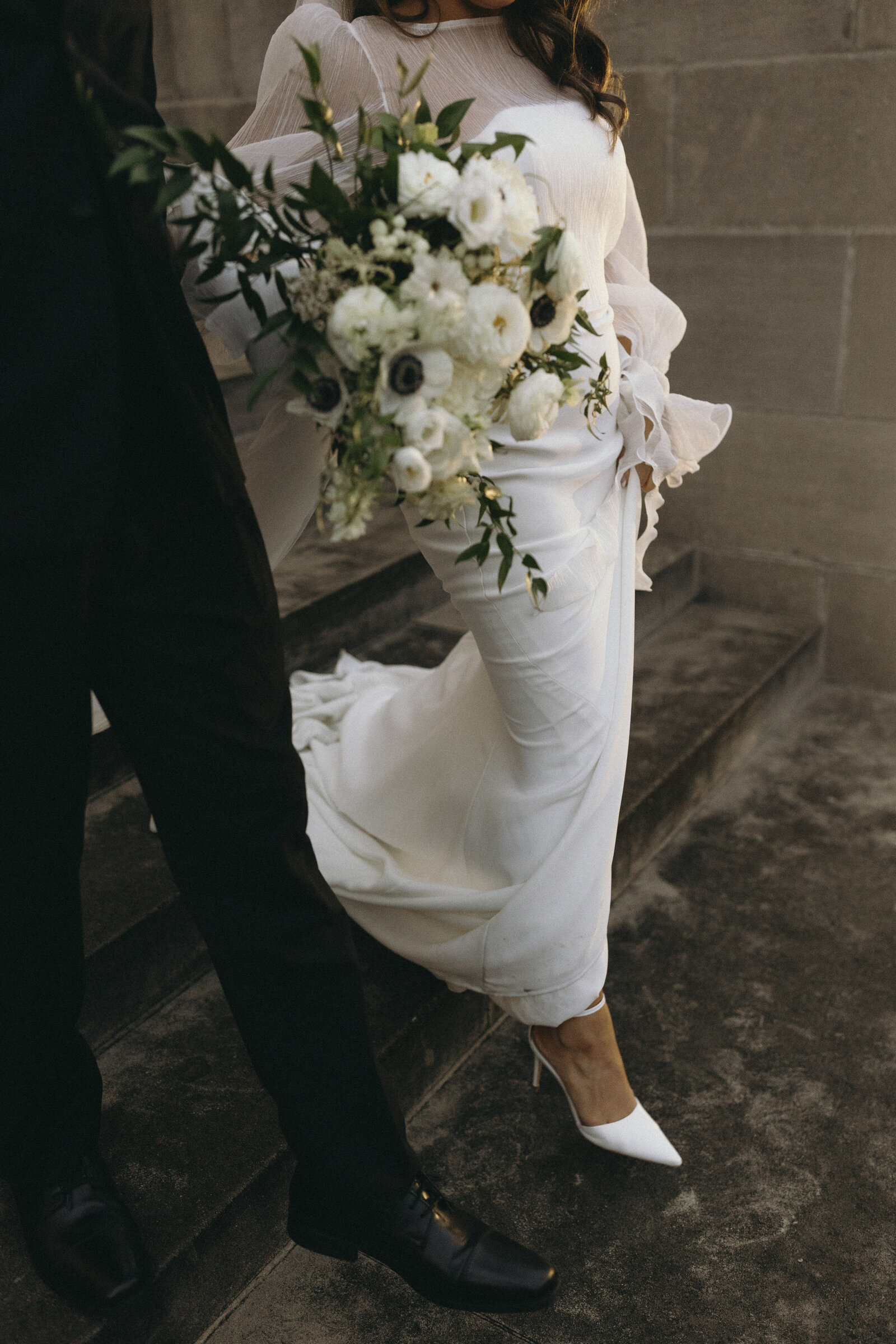 Title: The Art of Wearing Ties in Ancient Weddings: A Timeless Tradition