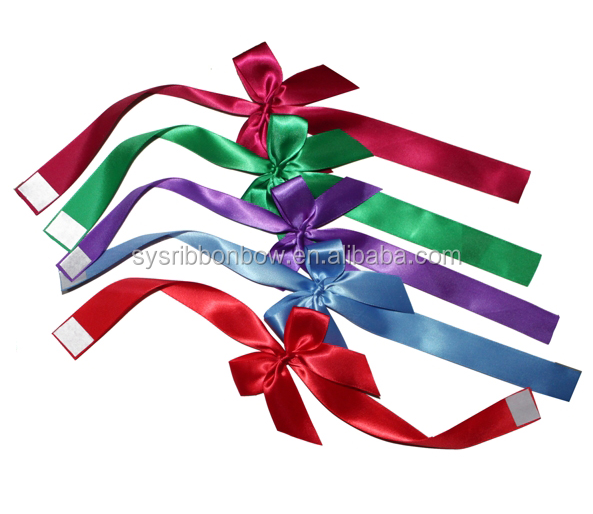 Title: The Distinction Between Hand-Rolled Ribbon Ties and Regular Ties