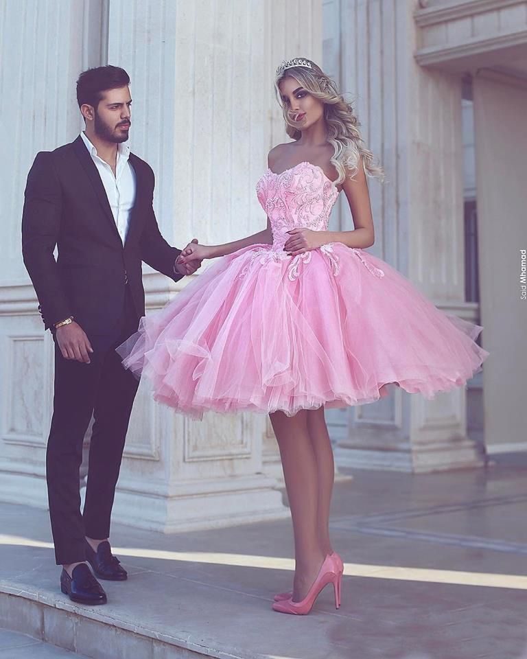 Title: The Perfect Match: A Guide to Combining a Brides Pink Suit with a Grooms Tie Brand