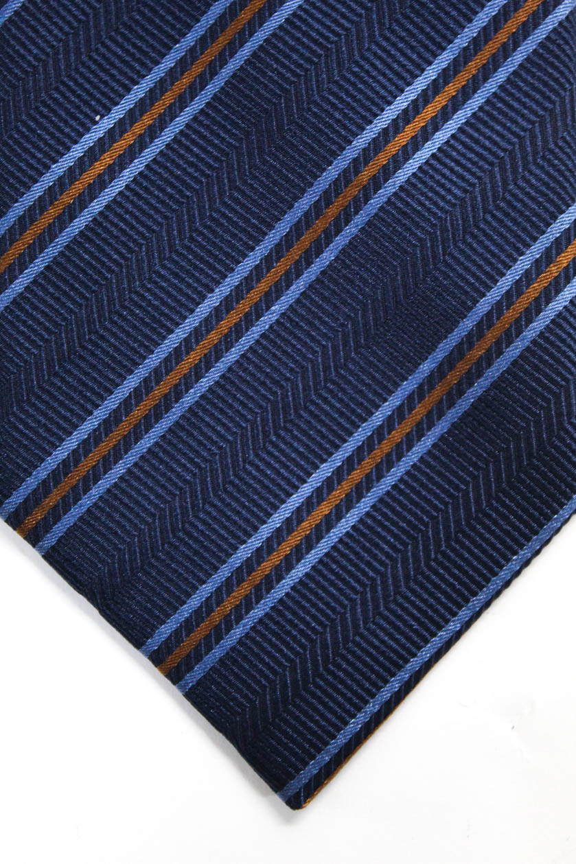 Title: Striped Tie Necktie for Japanese Women: A Stylish and Elegant Choice