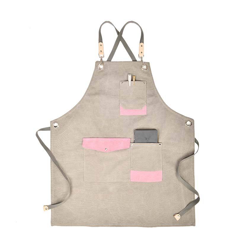 The silicone tie apron: a must-have for fashion and function