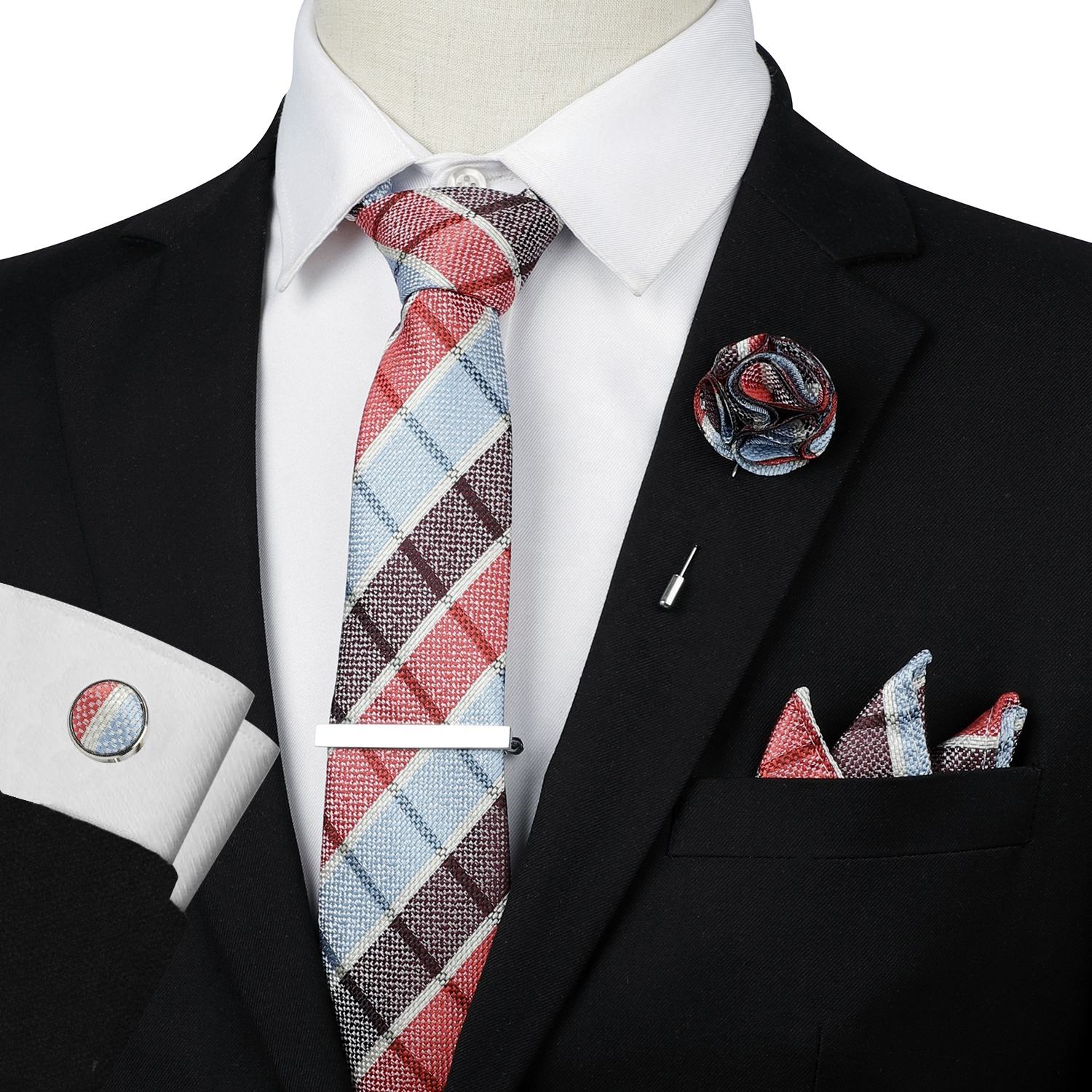 Title: How to Choose the Right Tie Pin for Your Suit