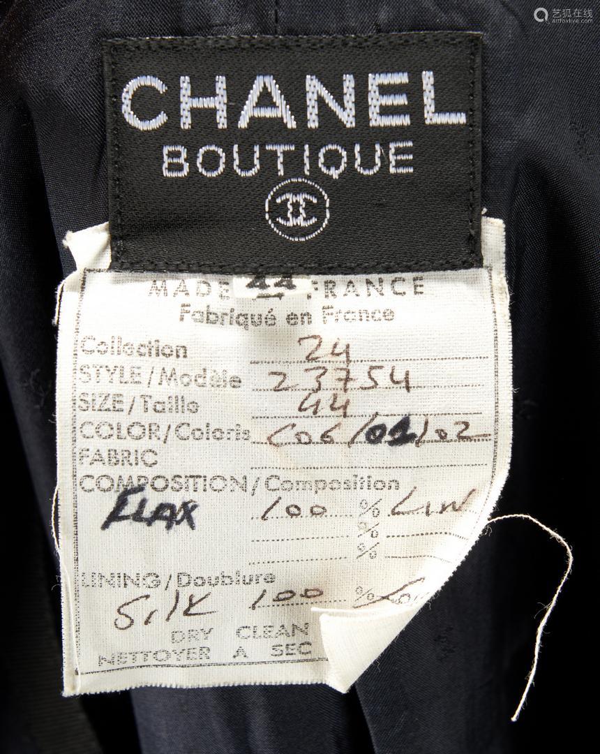 Custom-made Chanel Ties: The Ultimate Fashion Statement