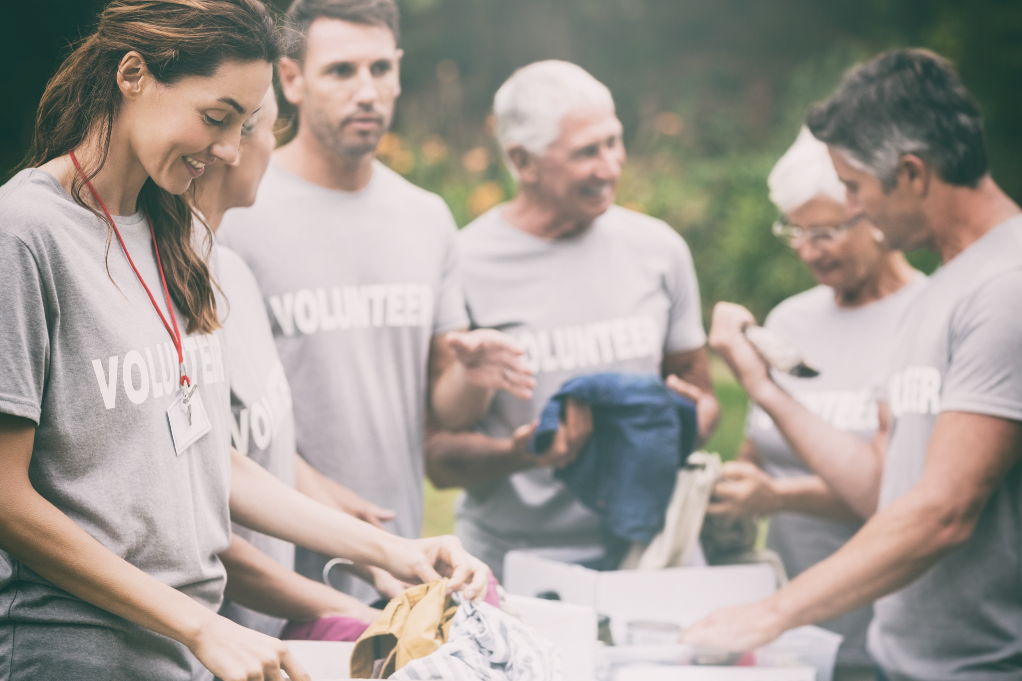 Title: Leading Womens Construction Volunteer Service with Party Building Guiding Principles