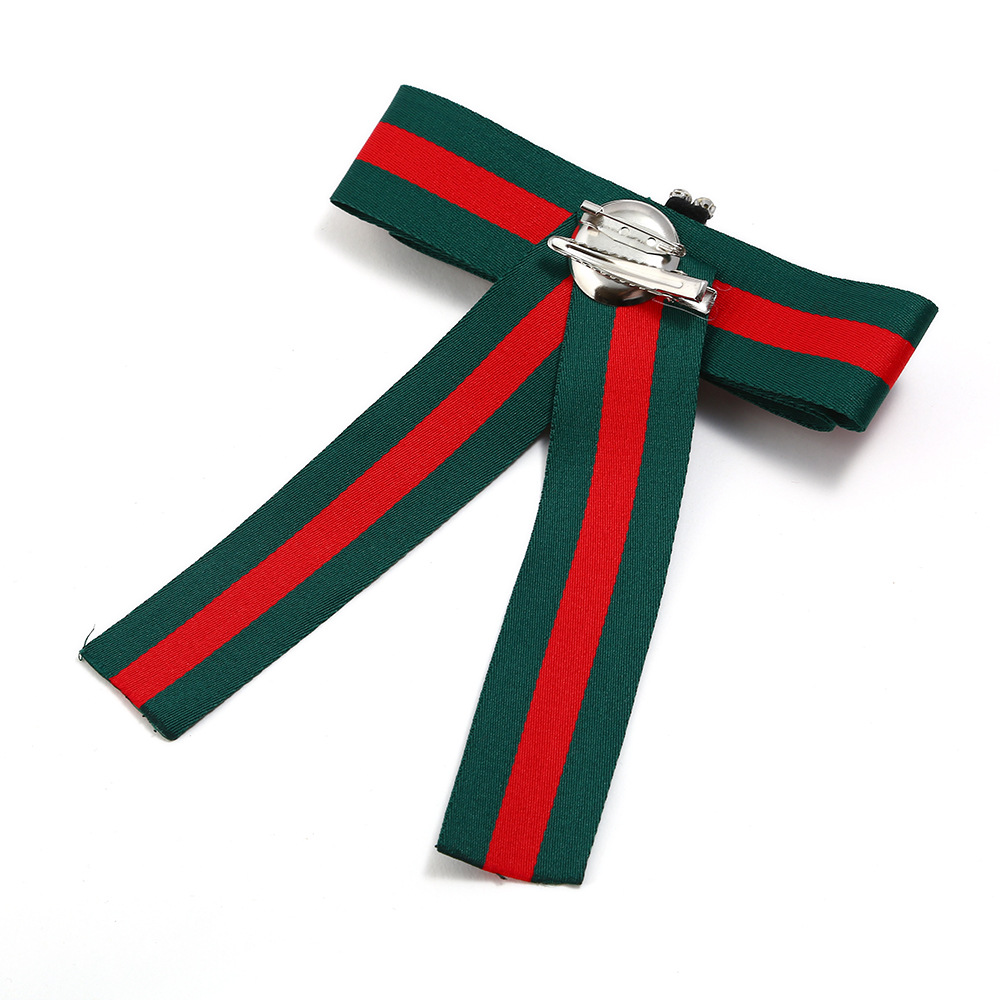 The Red and Green Stripe Tie: A Fashion Recommendation Guide