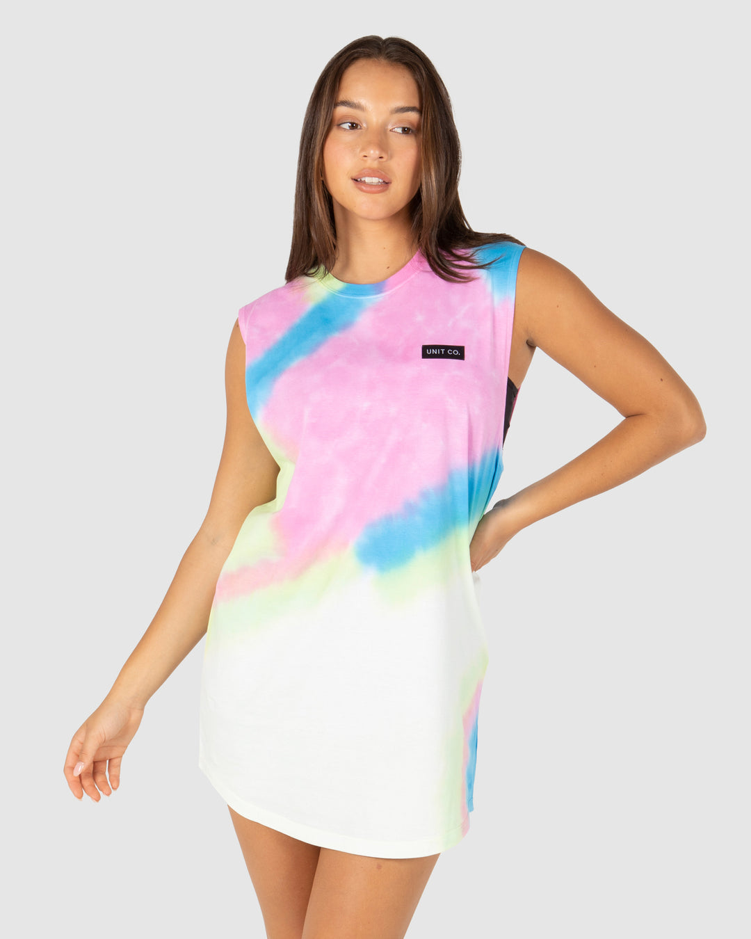 Title: The Art of Tie-Dye: High School Girls Get Creative with Fashion