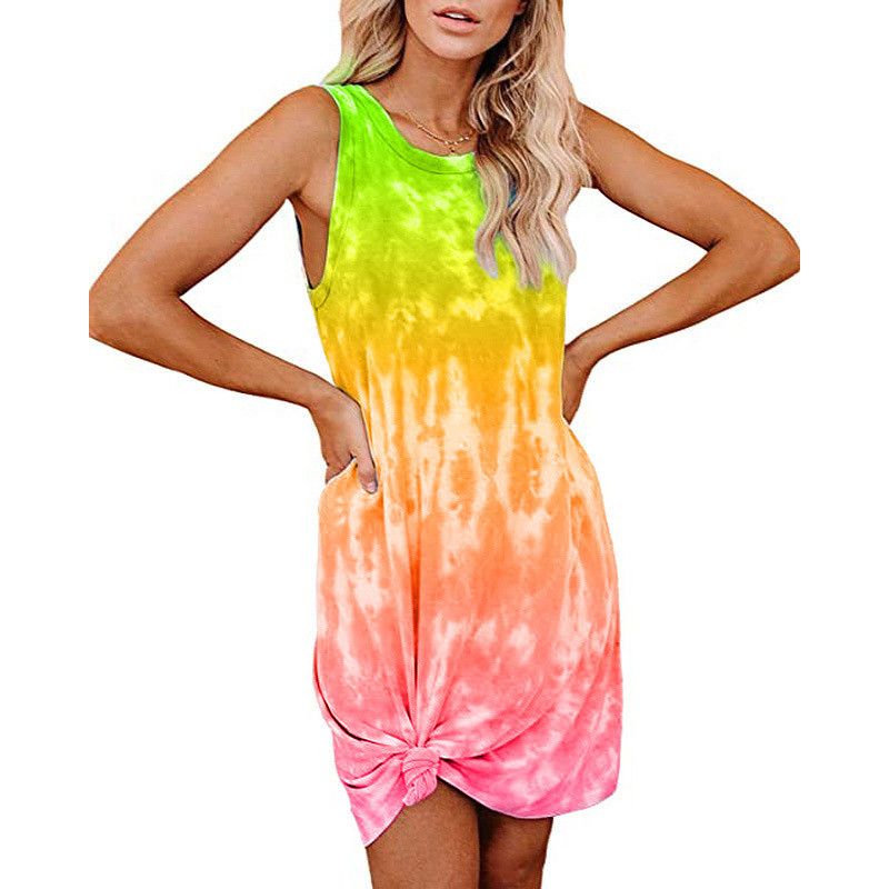 Title: Pure Color Tie-Dye Fashion: A Unique and Trendy Style Statement