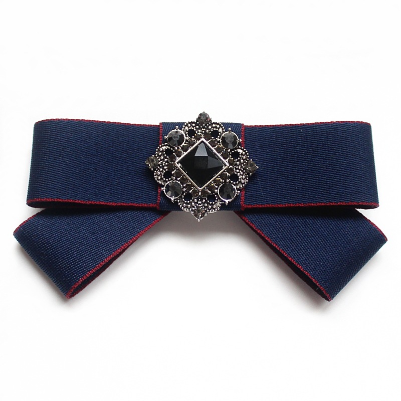 Title: 5 Student Tie Accessories Brands Recommended for Female Students