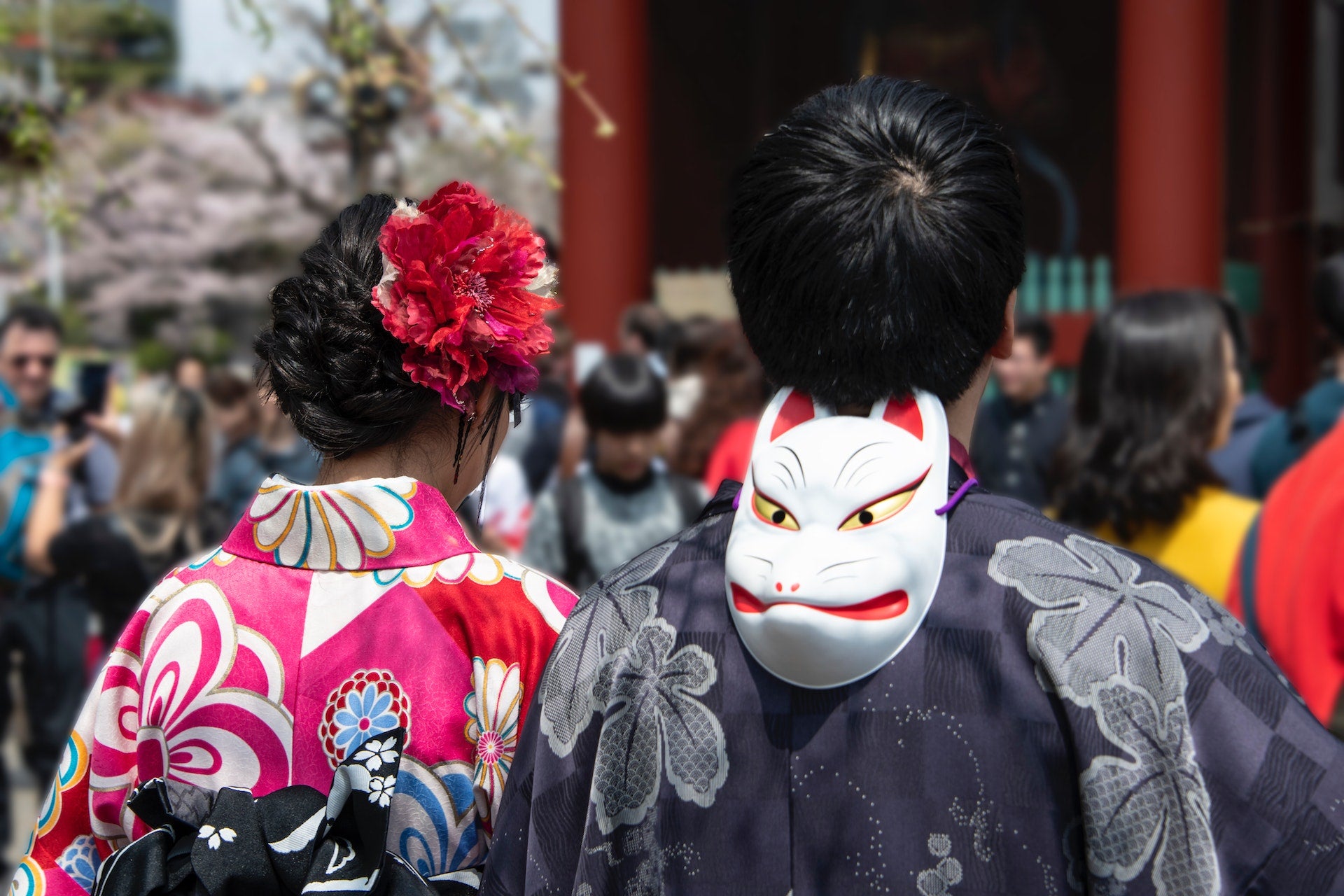 Title: Japanese-style Mens Ties: Fashion and Cultural Icons