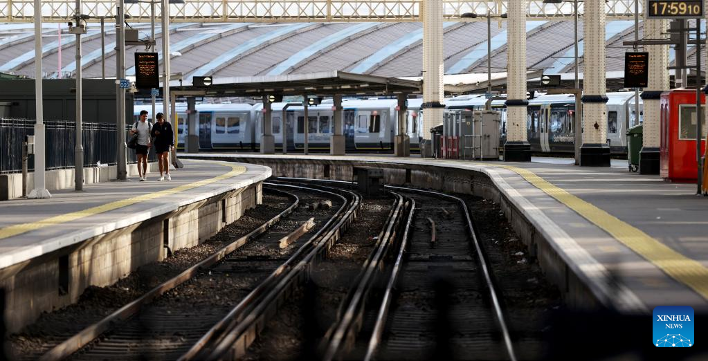 Title: The New Wave of Railway Ties