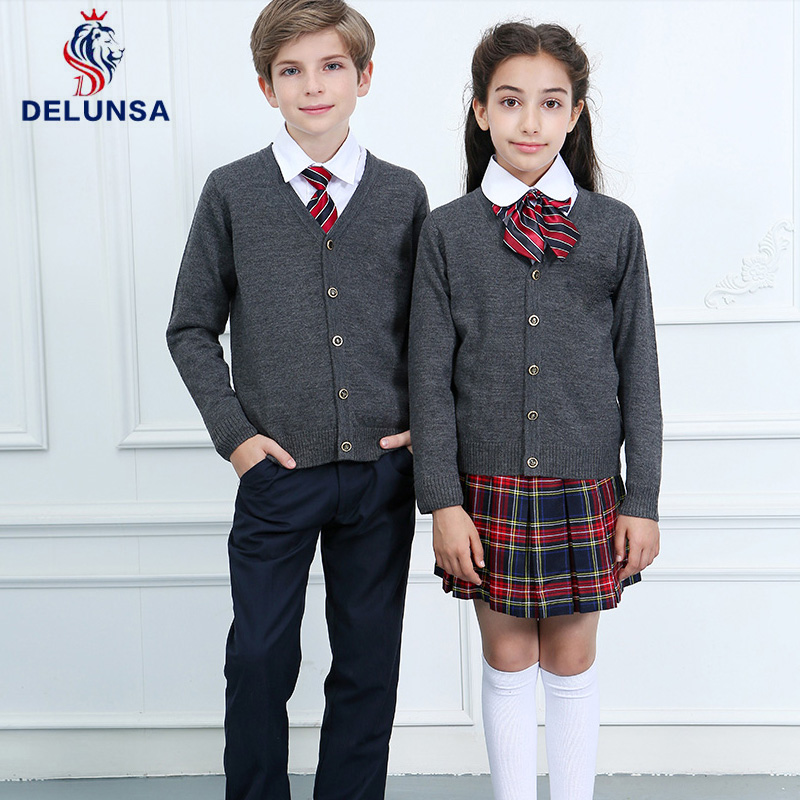 School Uniform Scarf Manufacturer: The Art of Crafting Quality Garments