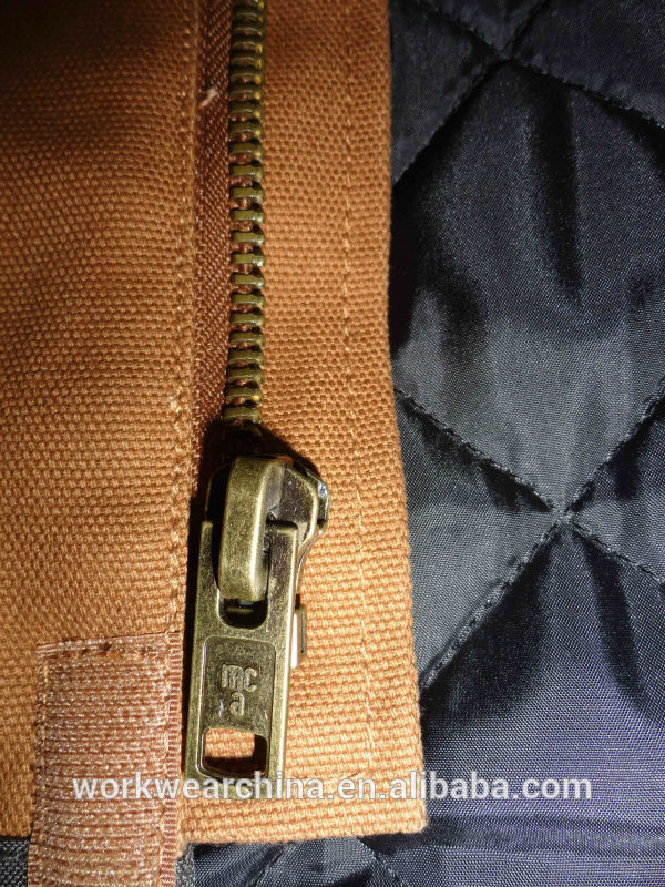 Title: Revolutionizing the Classic Accessory: The Portable Zipper Tie