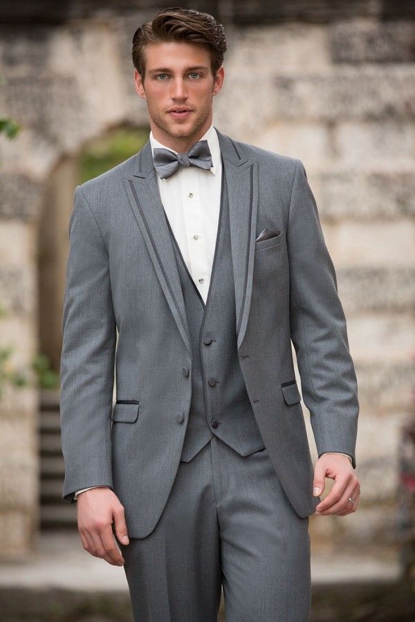 The Ultimate Guide to Wedding Suit and Tie Brands for Men