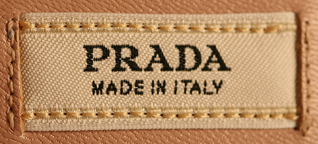 Identifying Prada Ties: A Comprehensive Guide to the Finest Accessories