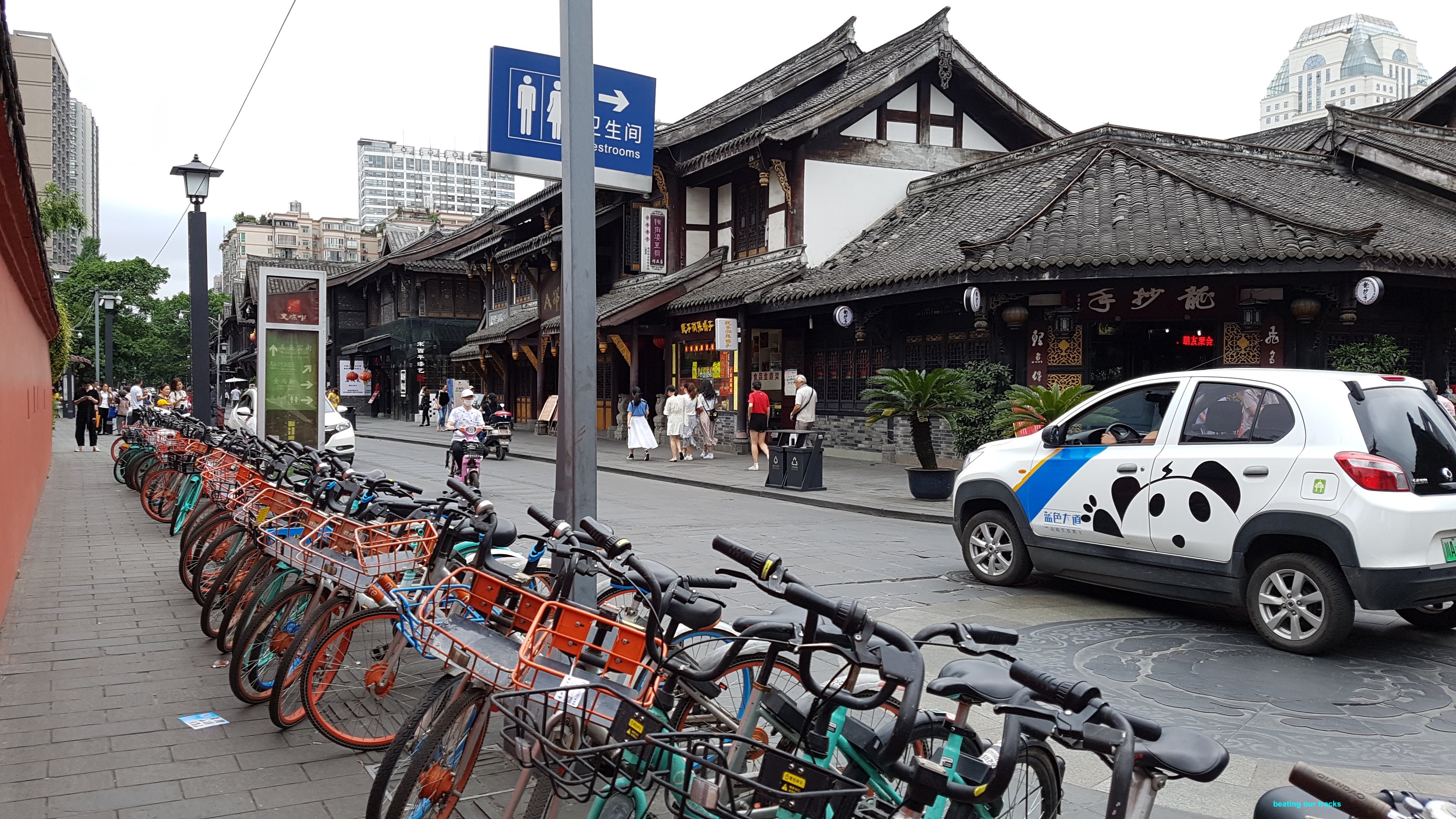 The Tie Sellers of Chengdu