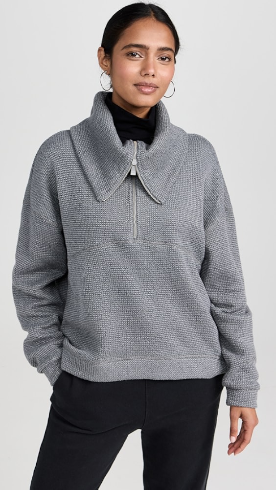 The Unique Charm of Tie-able Sweatshirts