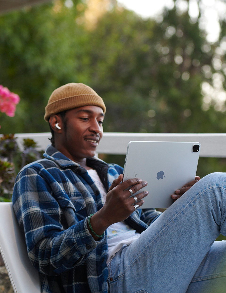 The Iconic Look: iPad Ties Transform Everyday Wear