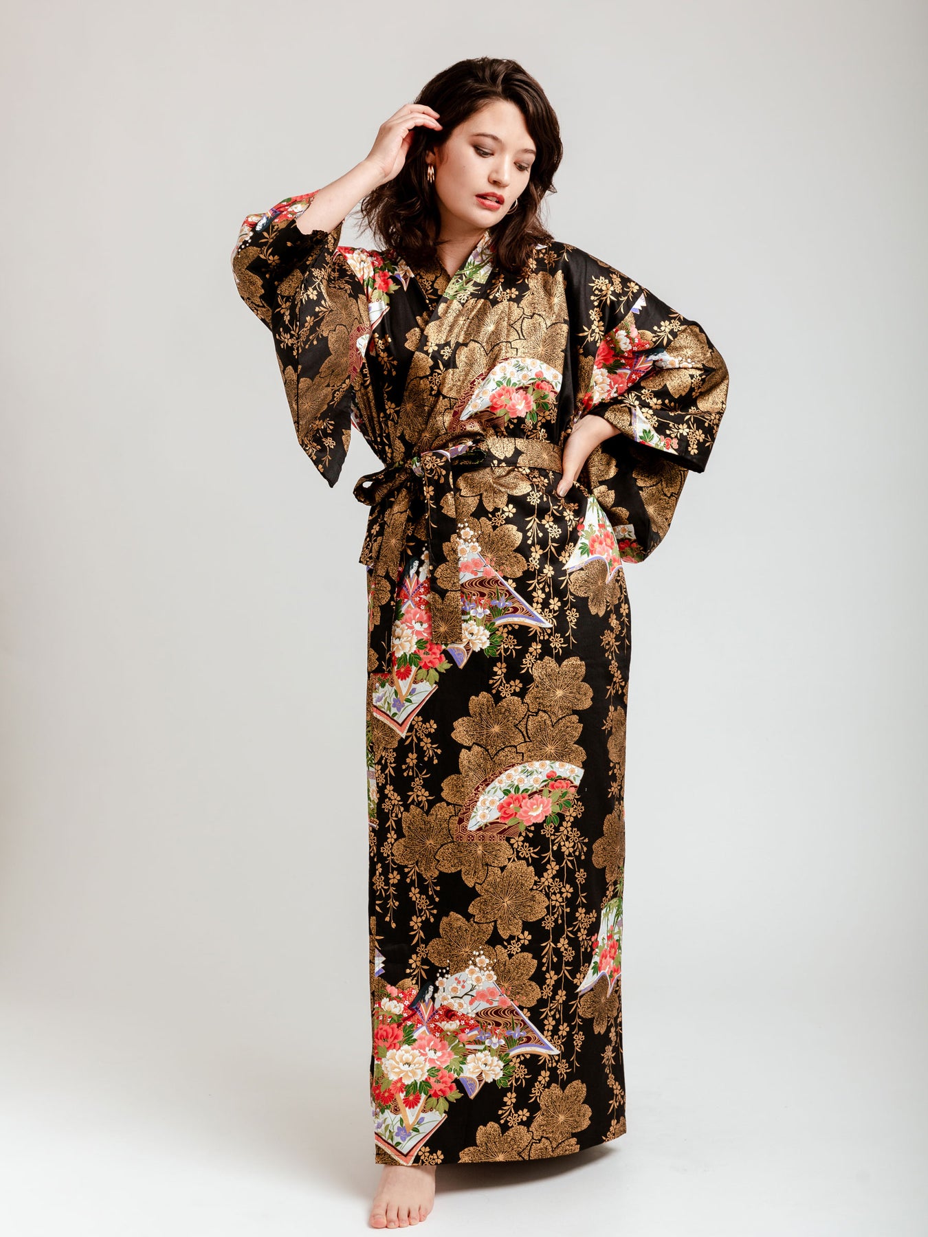 The Timeless Elegance of the Japanese Kimono Dress