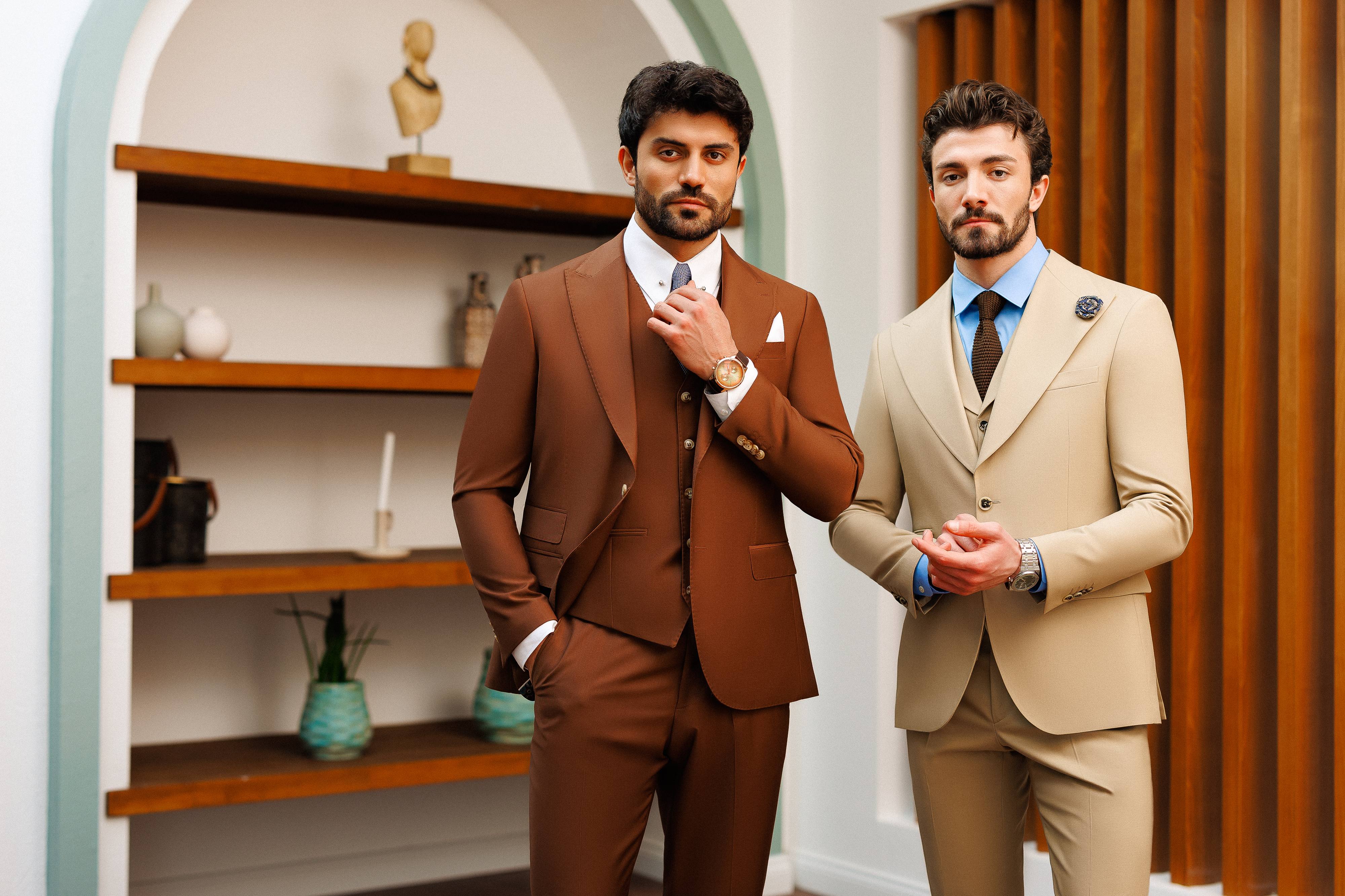 Unveiling the Intricacies of Ties: A Comprehensive Guide to Mens Formal Wear