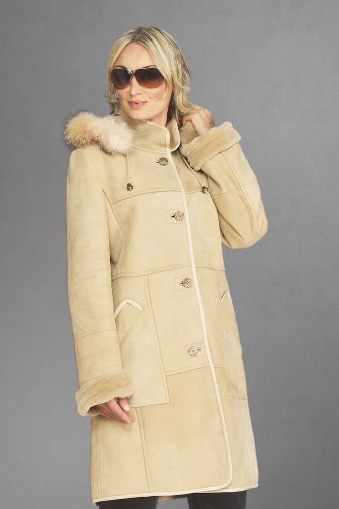 The Alluring Elegance of Sheep Fur Lining Tie Coat