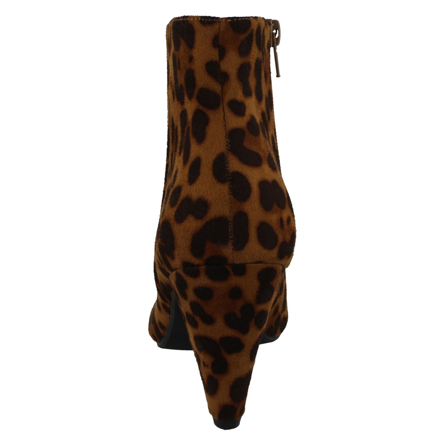 Black Gold Leopard Print Tie: A Statement of Confidence and Style