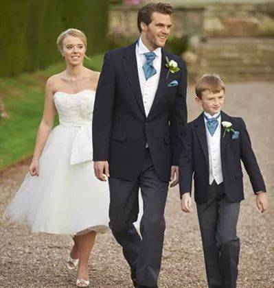 White Tie Linked Suit: A Timeless and Elegant Option for Any Occasion