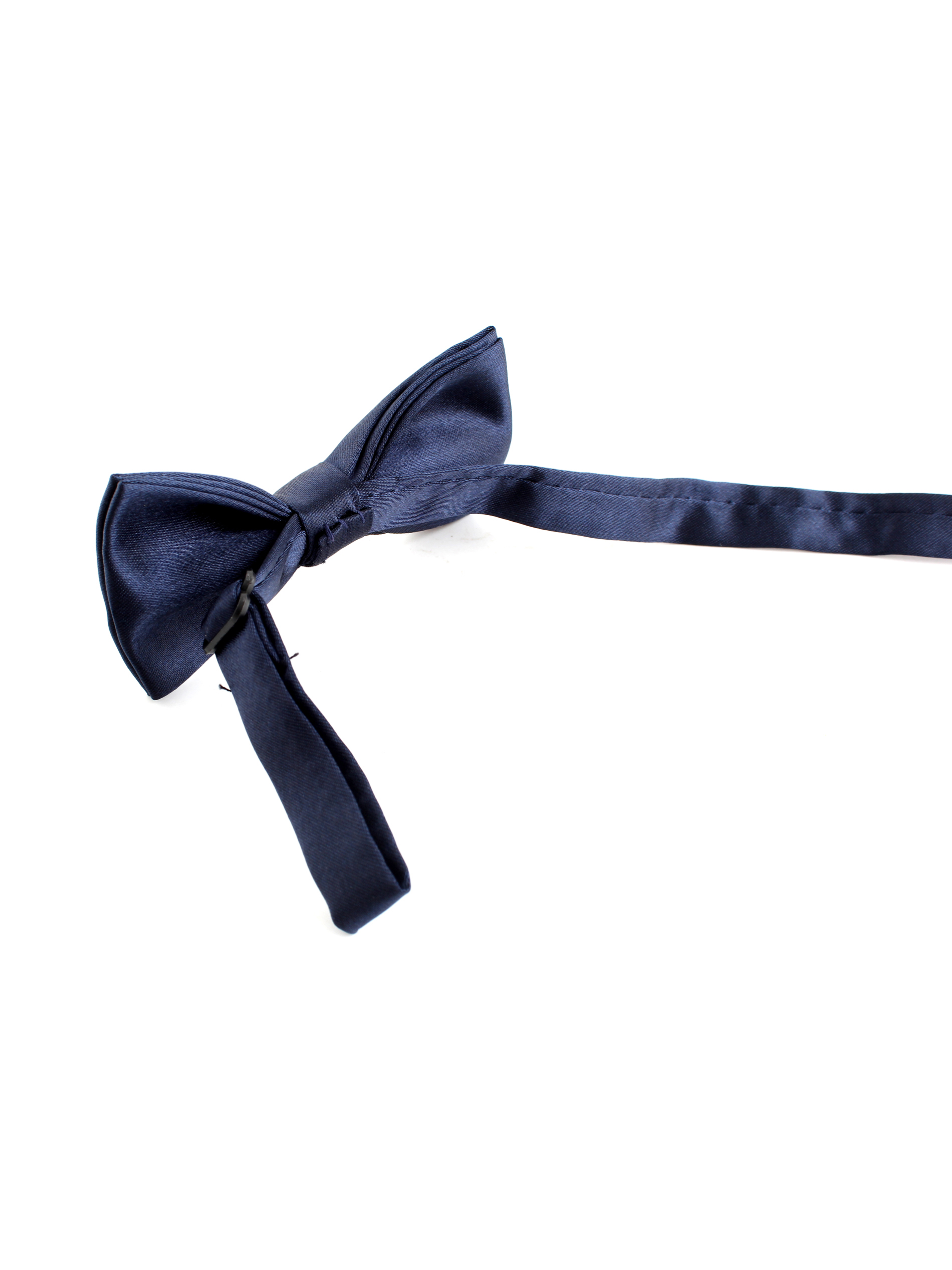 Creating Cute Bow-Ties in Paper: A Fun and Easy Craft